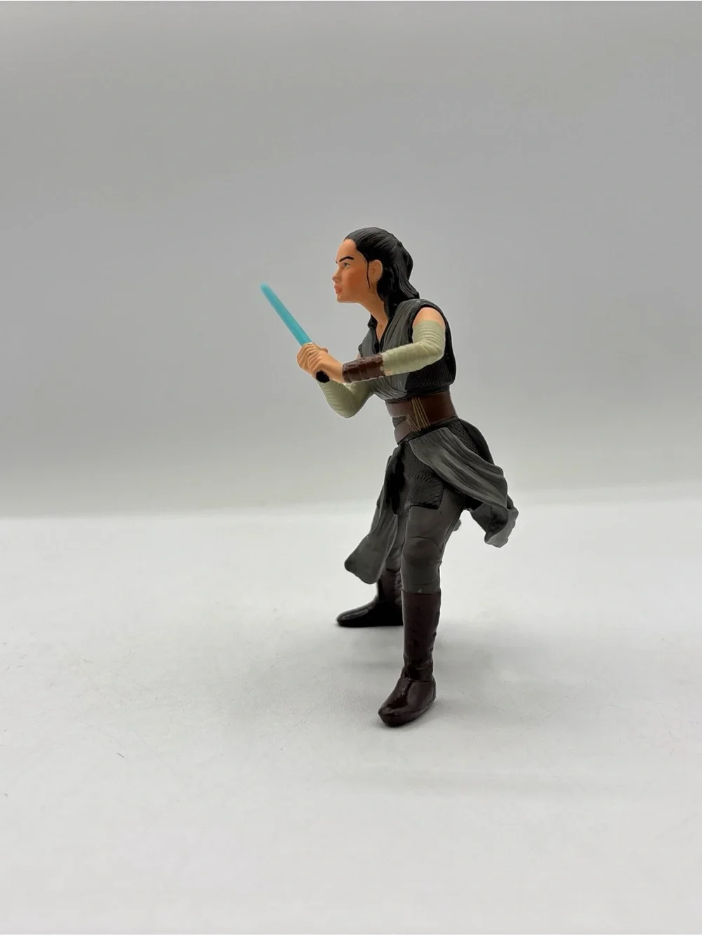 Hallmark Keepsake 2017 Rey Star Wars:‎ The Last Jedi Christmas Tree Ornament EUC
